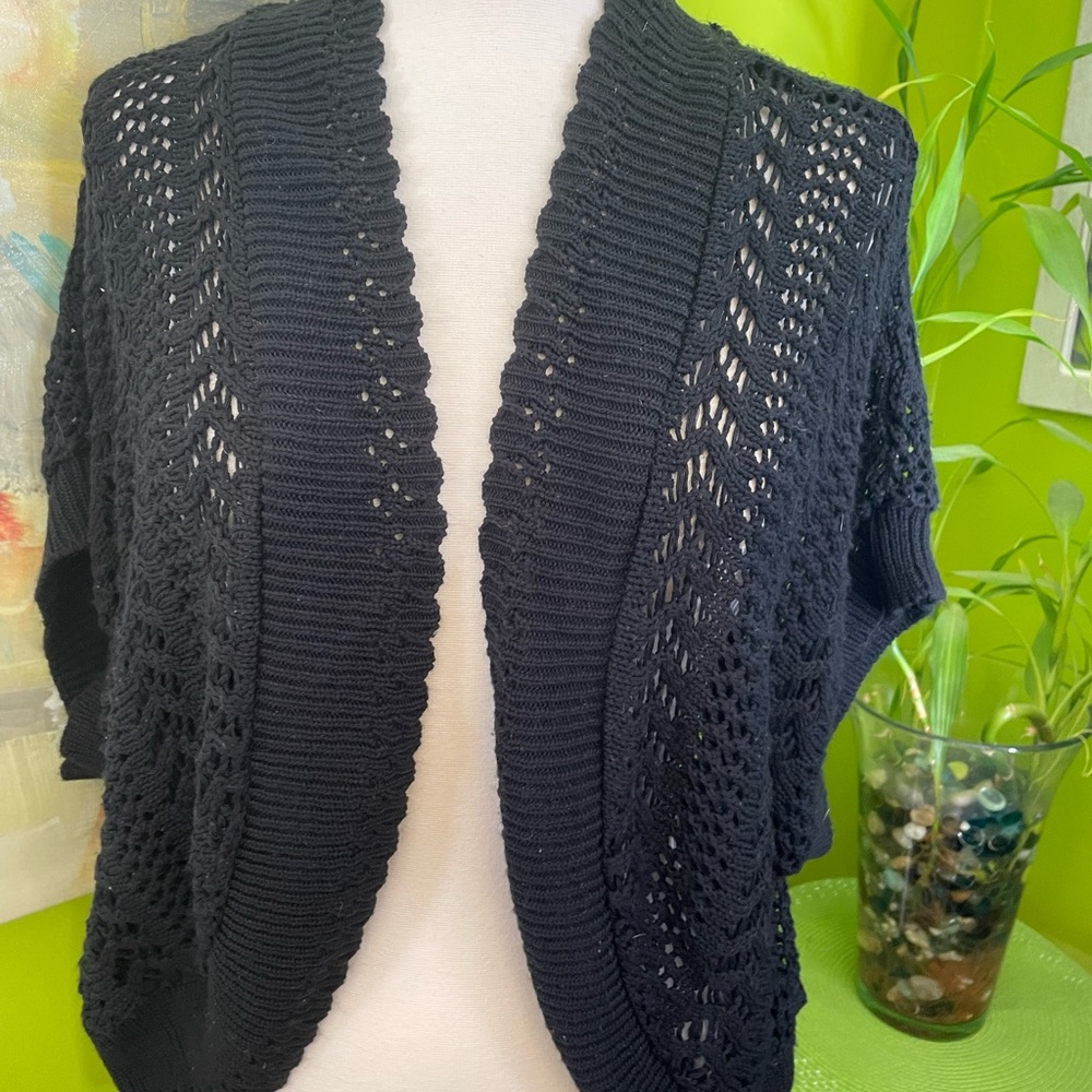 Perceptions woman 2x short sweater